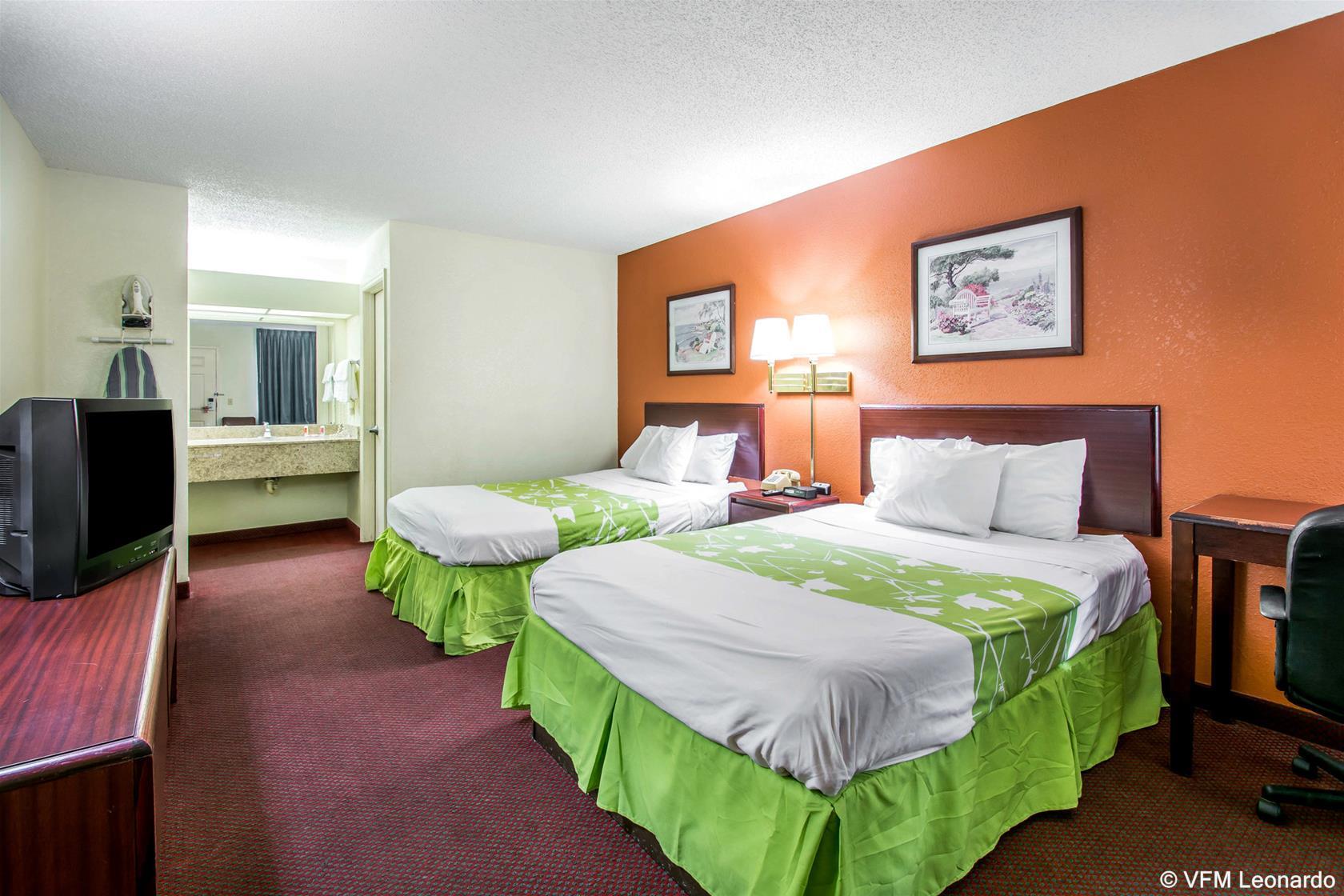 Econo Lodge Dothan Eksteriør billede