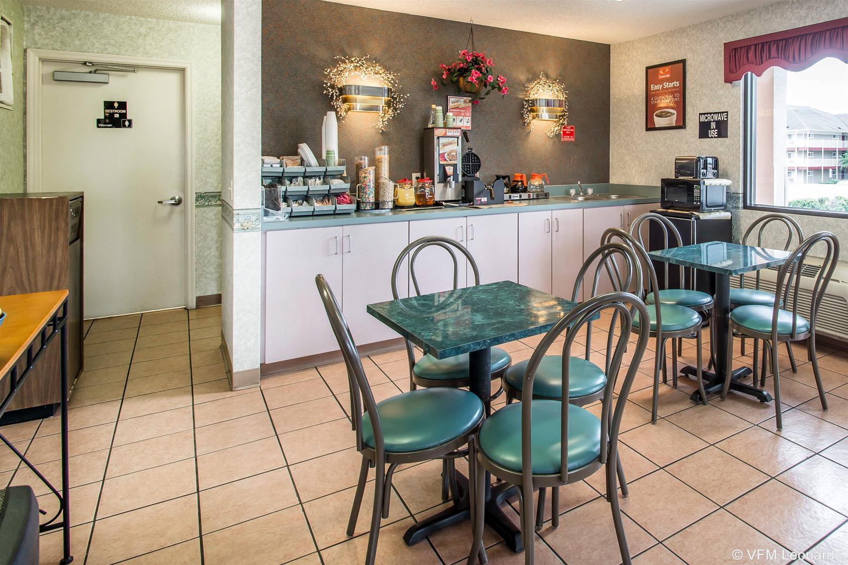 Econo Lodge Dothan Eksteriør billede