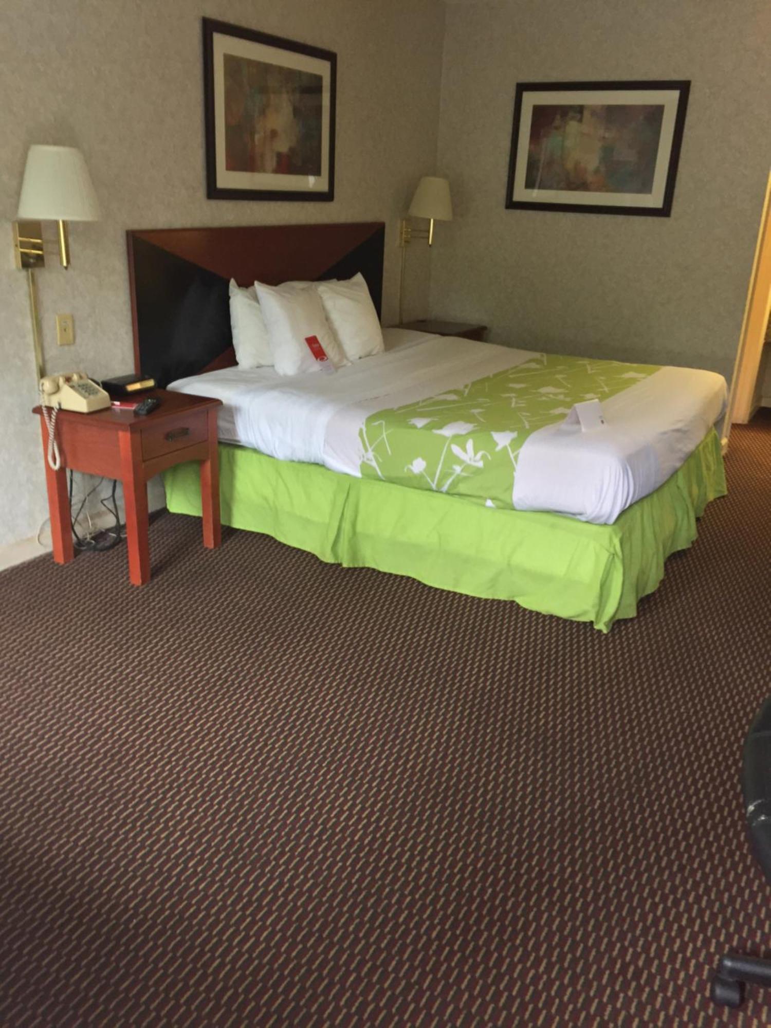 Econo Lodge Dothan Eksteriør billede