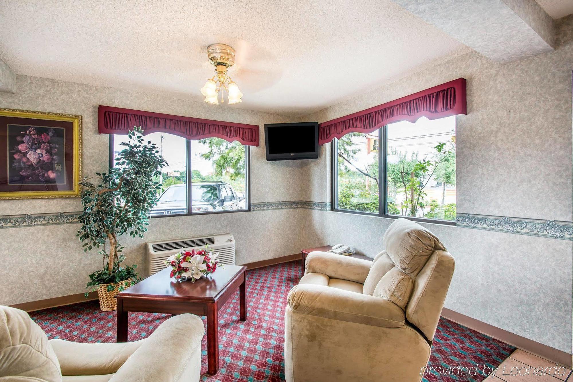 Econo Lodge Dothan Eksteriør billede