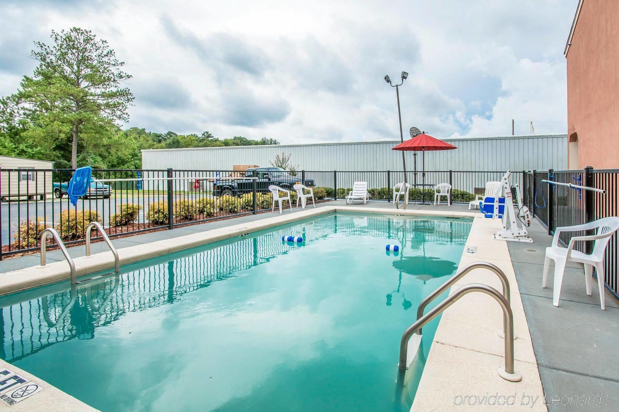 Econo Lodge Dothan Eksteriør billede