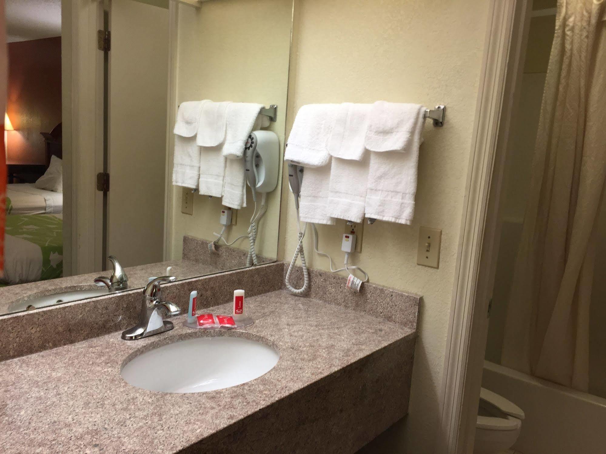 Econo Lodge Dothan Eksteriør billede